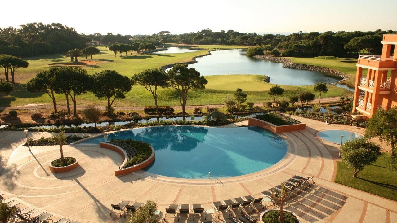 <b>Outdoor Havens</b> Onyria Quinta da Marinha, Lisbon, Portugal