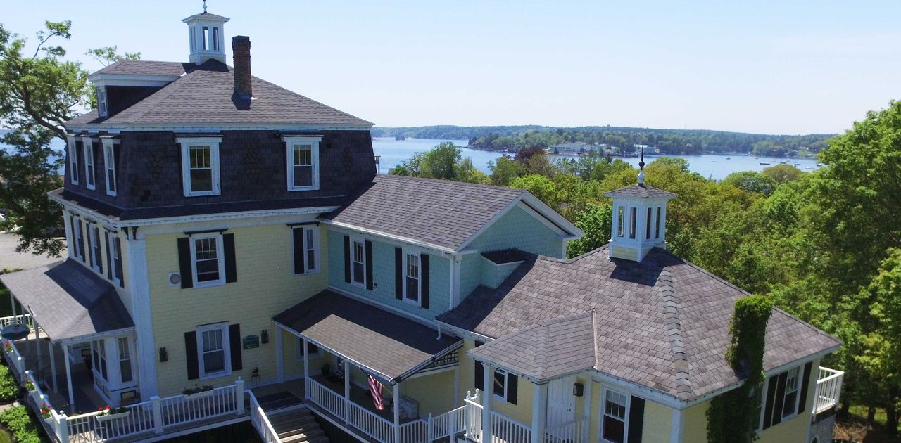 Welcome to Harbor House Inn