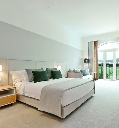 Dolce Campo Real - Quarto Familiar Vista Golf