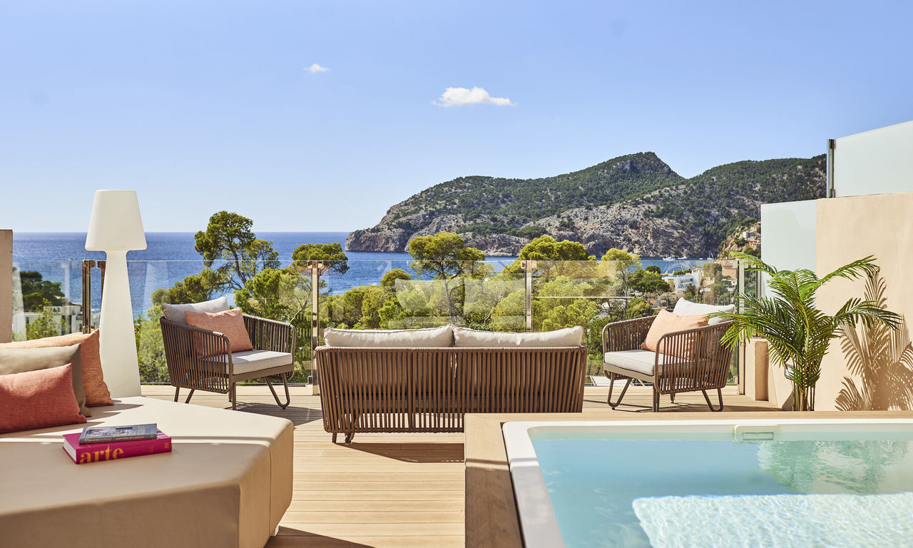 <b>Zafiro Palace Andratx</b>Overlooking the Azure Waters of the Mediterranean