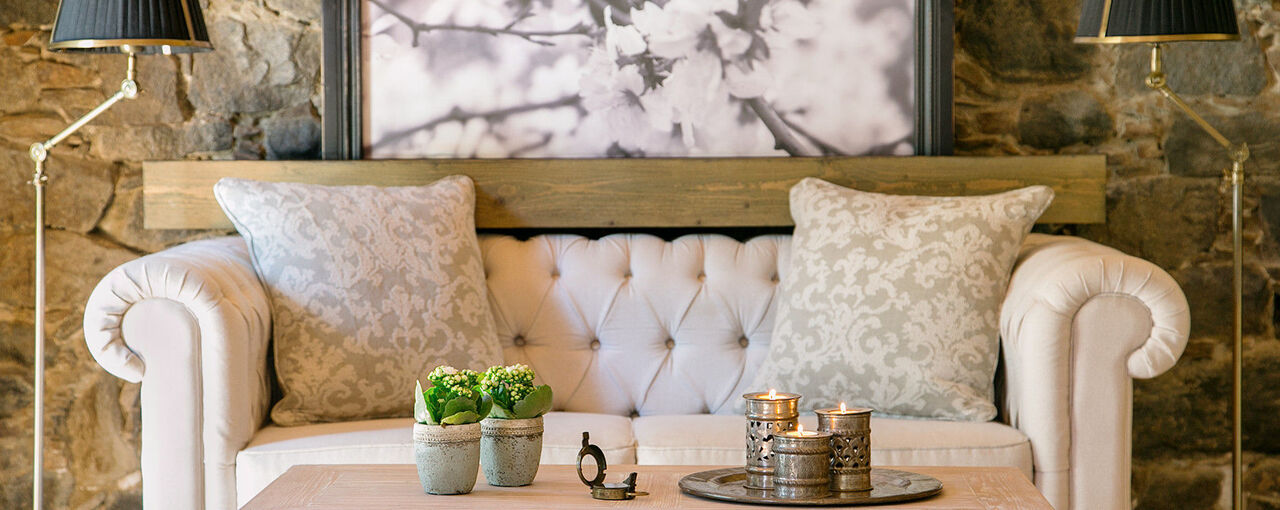 Rooms & Suites
