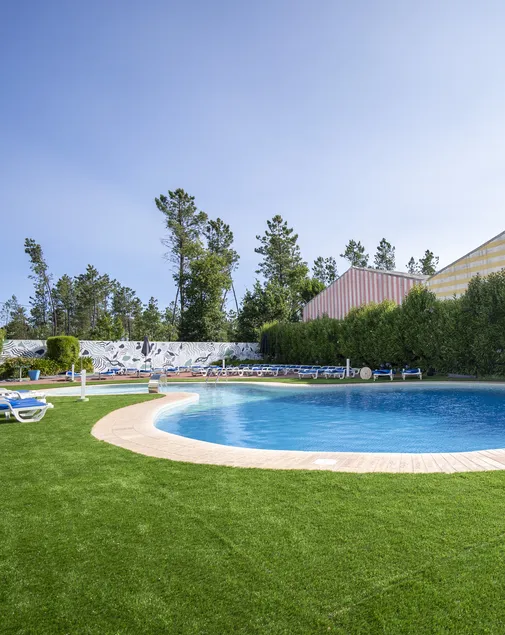 Piscina Exterior Hotel Onix Piscina Exterior Hotel Onix