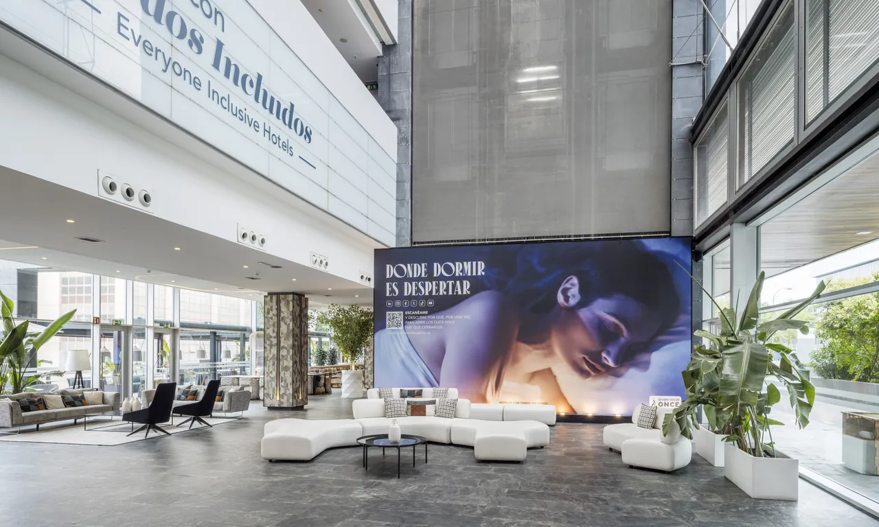 <b>Ilunion Atrium, Madrid</b> The perfect ambiance to work, rest and play