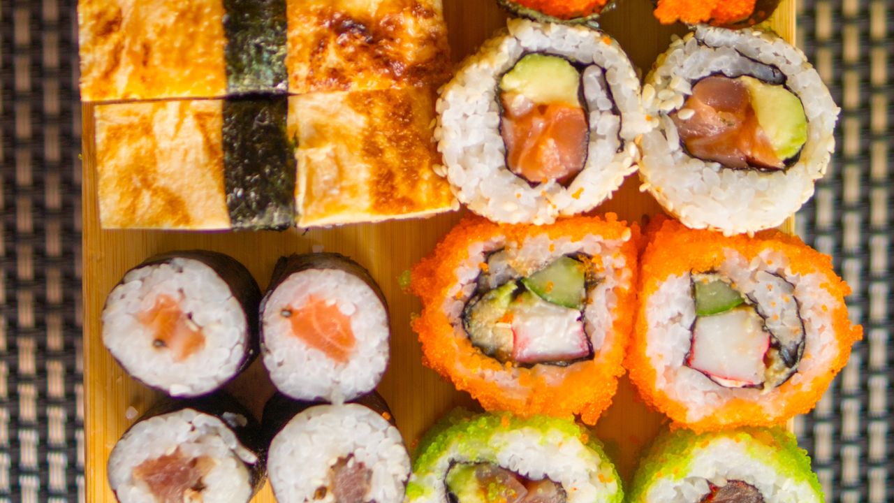 <p>Sunset Party - For Sushi's Sake</p>Sexta-feira dia 19 de Julho às 19.00<b>ao lado da piscina</b>