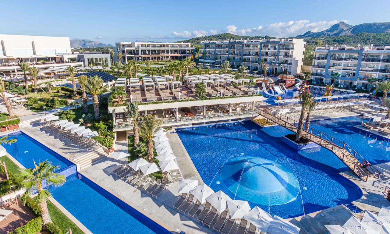 <b>Zafiro Palace Alcudia</b> Your 5-star resort in Mallorca