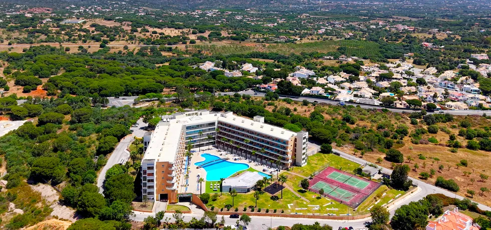 Bem-vindo ao Aparthotel Balaia Atlântico