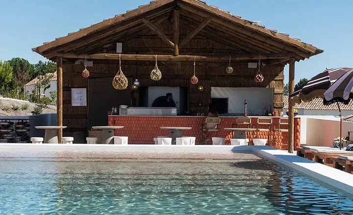 Independente Hotels and Hostels Independente Hotels and Hostels
