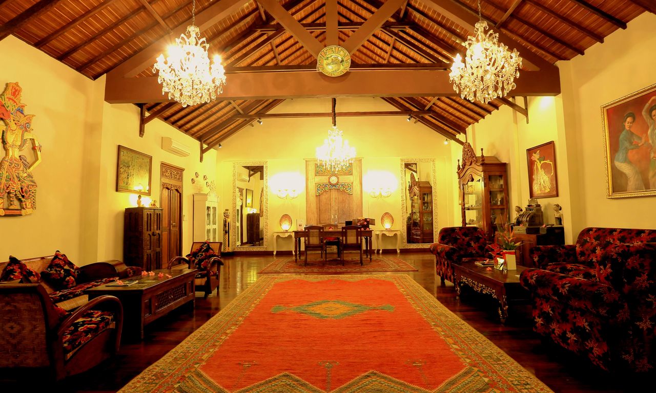 Just Arrived - Welcome to our Lobby