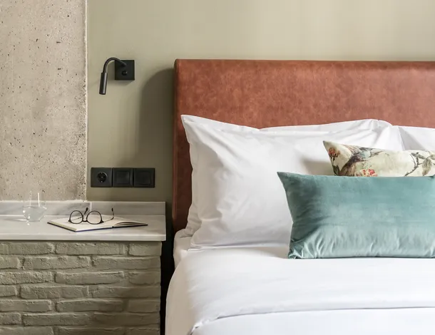 Deluxe Suite Deluxe Suite